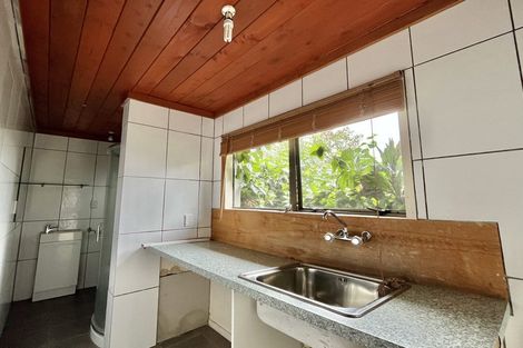 Photo of property in 1236 Great South Road, Runciman, Drury, 2578