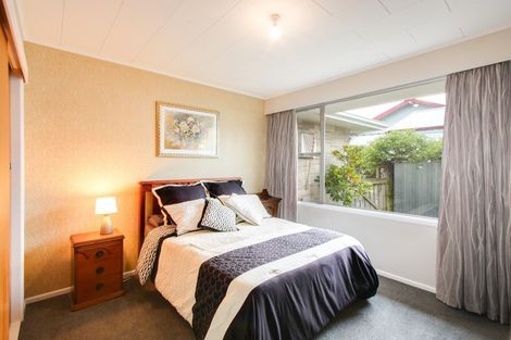 Photo of property in 2/107 Terrace Road, Parkvale, Hastings, 4122