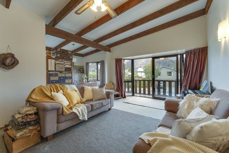 Photo of property in 18b Bracken Street, Arrowtown, 9302