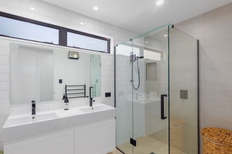 Photo of property in 103 Bowenvale Avenue, Cashmere, Christchurch, 8022