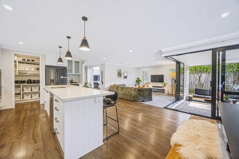 Photo of property in 37 Raithburn Terrace, Pokeno, 2402
