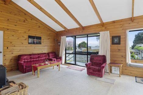 Photo of property in 15 Pelorus Street, Welcome Bay, Tauranga, 3112