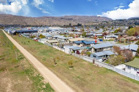 Photo of property in 77 Russell Street, Alexandra, 9320