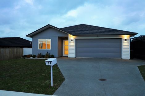 Photo of property in 37 Oliver Street, Warkworth, 0910