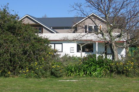 Photo of property in 5 Oyster Drive, Cooks Beach, Whitianga, 3591