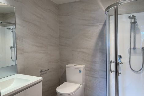 Photo of property in 1/18 Kaimai Avenue, Massey, Auckland, 0614