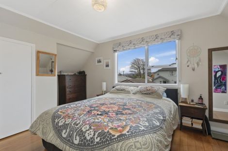Photo of property in 1/366a Waiwhetu Road, Fairfield, Lower Hutt, 5011