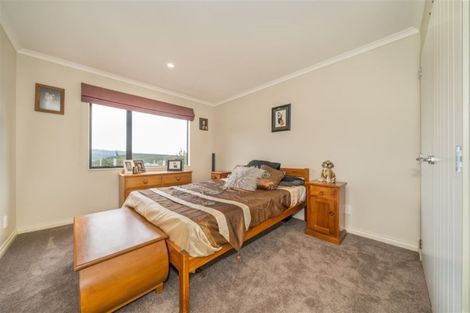 Photo of property in 32c Kaitoke Loop, Kaitoke, Upper Hutt, 5018