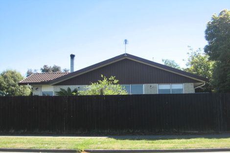 Photo of property in 2/31 Lakewood Drive, Burwood, Christchurch, 8083