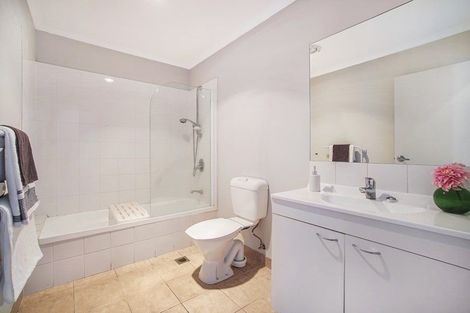 Photo of property in 65 Naylors Drive, Mangere, Auckland, 2022