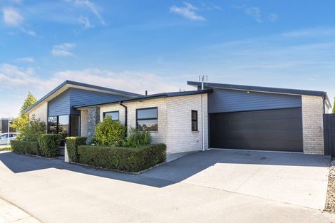 Photo of property in 1 Tangy Loch Lane, Broomfield, Christchurch, 8042