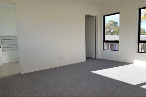 Photo of property in 7 Apple Lane, Henderson, Auckland, 0610