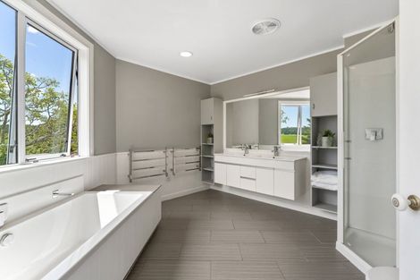 Photo of property in 25 Walnut Lane, Nukuhau, Taupo, 3330