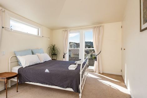 Photo of property in 72 Thompson Street, Mount Cook, Wellington, 6011