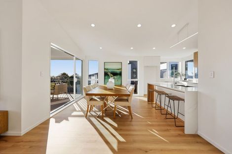 Photo of property in 50 Bleakhouse Road, Howick, Auckland, 2014