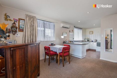 Photo of property in 62d Carlyle Road, Mosgiel, 9024