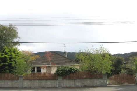 Photo of property in 19 Palmer Crescent, Silverstream, Upper Hutt, 5019