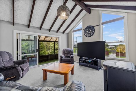 Photo of property in 66 Breezes Road, Avondale, Christchurch, 8061