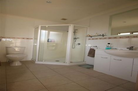 Photo of property in 44a Selwyn Road, Cockle Bay, Auckland, 2014