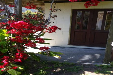 Photo of property in 1/295 East Coast Road, Mairangi Bay, Auckland, 0630