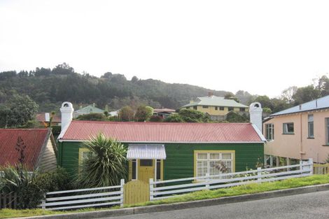 Photo of property in 16 Mary Street, Port Chalmers, 9023