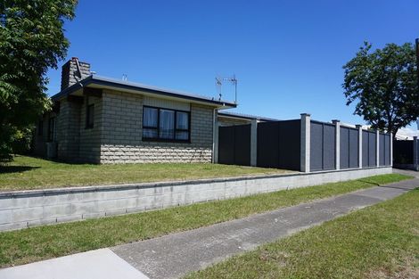 Photo of property in 43 Duckworth Crescent, Greenmeadows, Napier, 4112