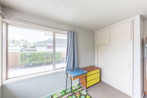 Photo of property in 3 Glenora Place, Hornby, Christchurch, 8042