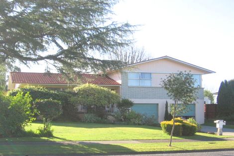 Photo of property in 43 Glen Lynne Avenue, Queenwood, Hamilton, 3210