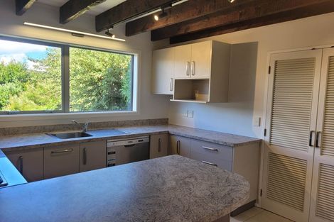 Photo of property in 3 Saint Aidans Way, Tawa, Wellington, 5028