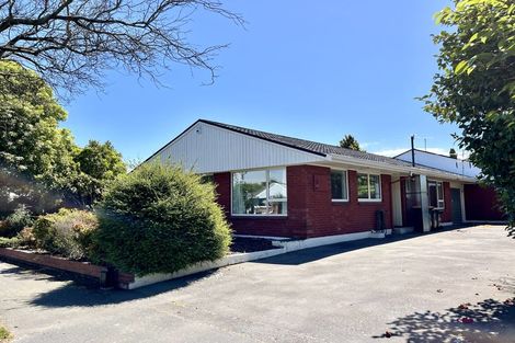 Photo of property in 1/25 Grahams Road, Ilam, Christchurch, 8041