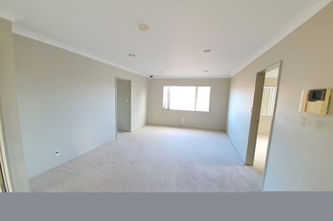 Photo of property in 22 Kestev Drive, Flat Bush, Auckland, 2016