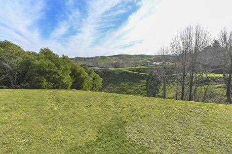 Photo of property in 121 Ballantyne Road, Poraiti, Napier, 4182