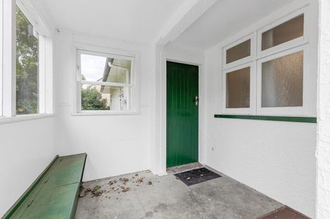 Photo of property in 70 Jickell Street, Hokowhitu, Palmerston North, 4410