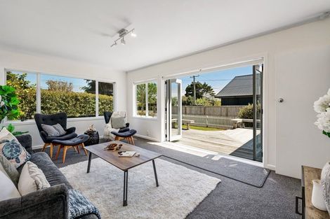 Photo of property in 85a Ladies Mile, Manly, Whangaparaoa, 0930