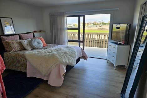 Photo of property in 26 Dawson Road, Snells Beach, 0920