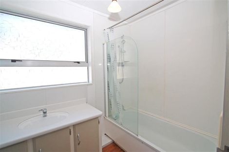 Photo of property in 3b Tavistock Street, Westown, New Plymouth, 4310