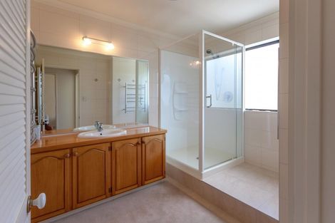 Photo of property in 8/35 Claxton Avenue, Pauanui, Hikuai, 3579