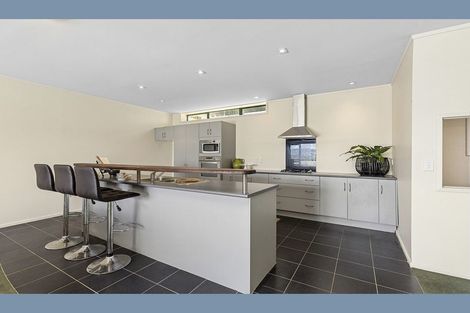 Photo of property in 6 Mitika Way, Strathmore Park, Wellington, 6022