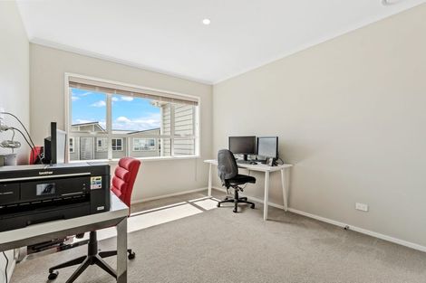 Photo of property in 33 Sanremo Lane, Stanmore Bay, Whangaparaoa, 0932