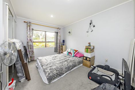 Photo of property in 123 Wattle Farm Road, Wattle Downs, Auckland, 2103