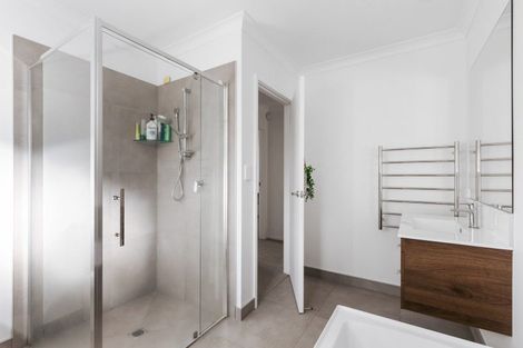 Photo of property in 107 Adler Drive, Ohauiti, Tauranga, 3112