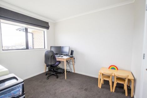 Photo of property in 19 Costello Drive, Ngatea, 3503