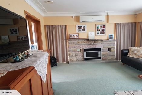 Photo of property in 23 Beaumonts Way, Manurewa, Auckland, 2102