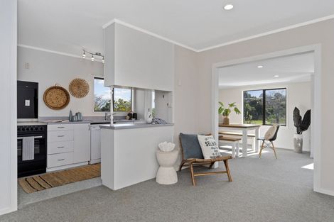 Photo of property in 51 Lagoon Place, Poike, Tauranga, 3112