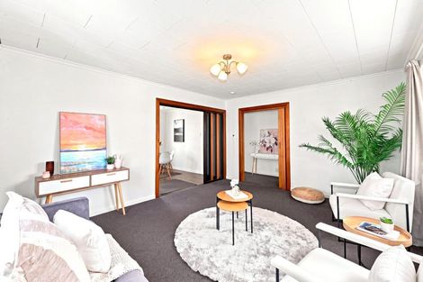 Photo of property in 5 Mappleton Avenue, Burnside, Christchurch, 8053