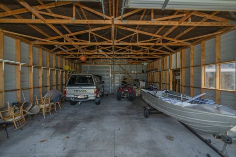 Photo of property in 18 Banks Street, Cooks Beach, Whitianga, 3591