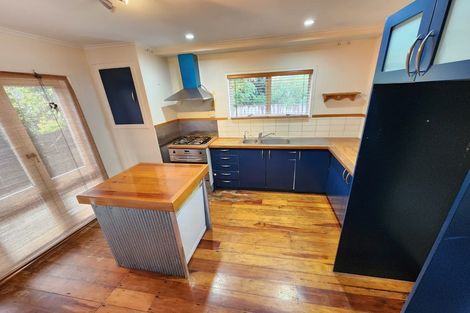 Photo of property in 1/90 Clevedon Road, Papakura, 2110