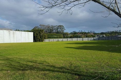 Photo of property in 11 Kerikeri Grove, Kerikeri, 0230