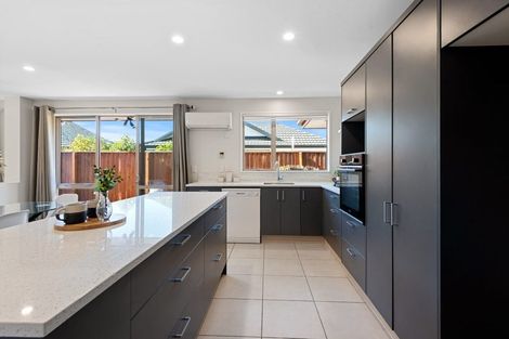 Photo of property in 11 Mica Place, Northwood, Christchurch, 8051
