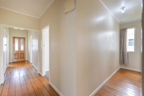 Photo of property in 140 Hakanoa Street, Huntly, 3700